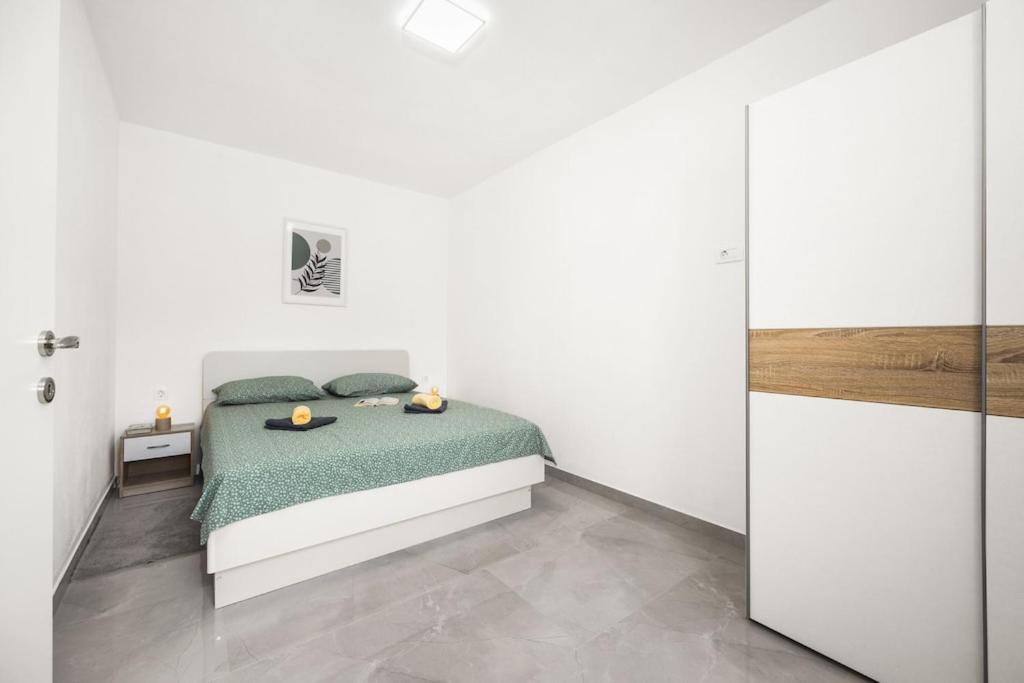 Apartment Olive Garden Near Pula 3 Km From Center And Only 4 Km From The Beach For 4 Persons Exterior foto